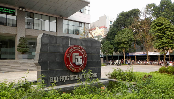 Bản tin tuyển sinh: ĐH Ngoại Thương dừng tổ chức thi chung với ĐH Quốc gia Hà Nội ảnh 1