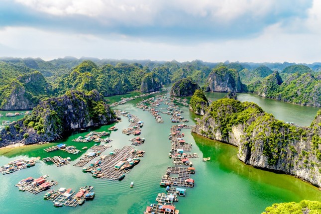 Lên đường cuối tuần: Hai ngày được nghỉ ngơi, nên đi du lịch ở đâu để “xả hơi“? ảnh 1