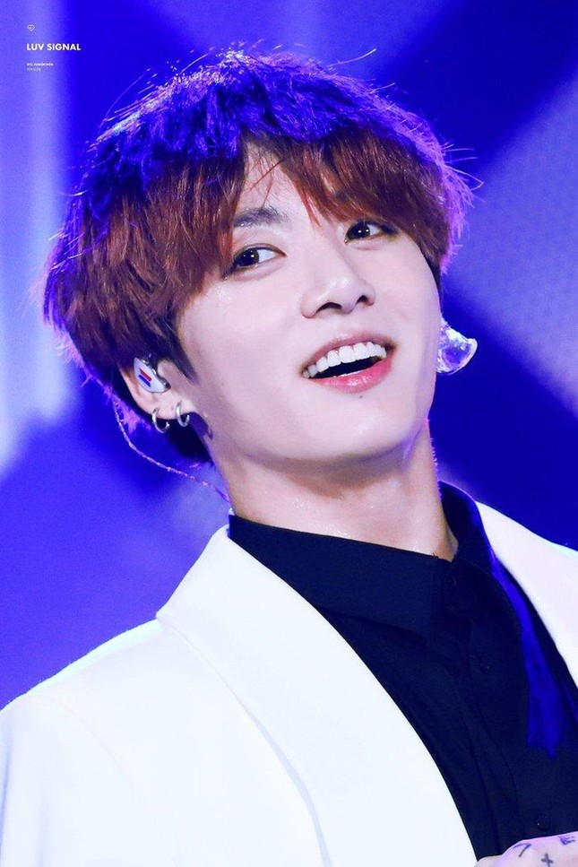 Youtuber xứ Hàn đi tìm WC trên đường phố và cái kết bất ngờ khiến bao ARMY phải GATO ảnh 2
