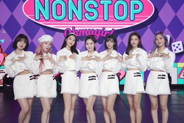 Oh My Girl thành công đột phá nhưng công ty quản lý lại khóc ròng vì điều này ảnh 1