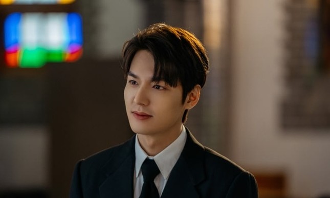 Khán giả Hàn bình chọn sao nam đóng dở, không ngạc nhiên khi Lee Min Ho lại bị “gọi hồn” ảnh 1