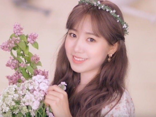 Ngày nào còn xinh đẹp tự nhiên mà nay hàng loạt nữ idol lại trông khác lạ thế này ảnh 7