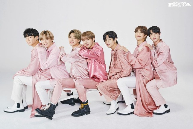 Nhóm nhạc vô danh lập kỳ tích: Nhảy vọt 42 bậc để áp sát BTS, NCT và EXO ảnh 2