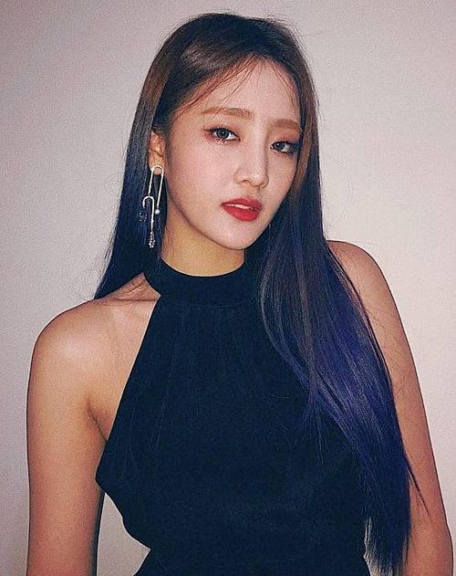 Không ngờ Suzy lại mắc phải lỗi trang phục cơ bản này trong show diễn quan trọng ảnh 9
