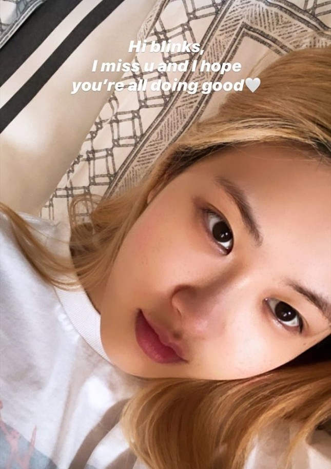 BLACKPINK đúng là cao thủ trang điểm: Son phấn đầy đủ mà nhìn cứ ngỡ mặt mộc ảnh 4