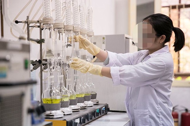 Thấy gì qua bảng xếp hạng nhà khoa học nổi tiếng thế giới? ảnh 1