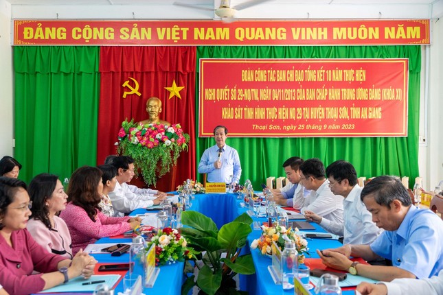 Bộ GD&ĐT công bố 10 dấu ấn giáo dục và đào tạo năm 2023 ảnh 1