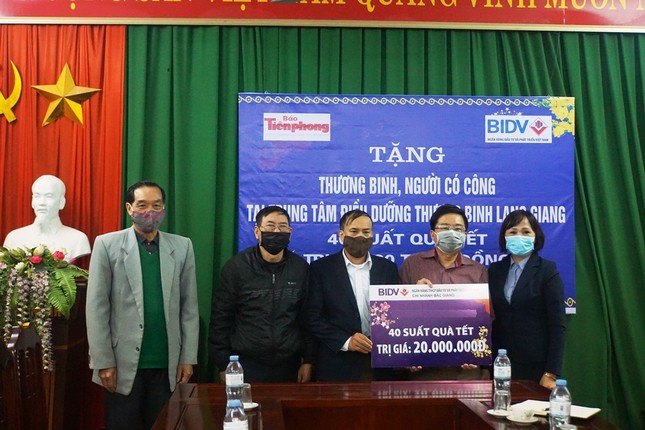 Ngân hàng BIDV chúc Tết các thương binh nặng tại Bắc Ninh, Bắc Giang ảnh 4