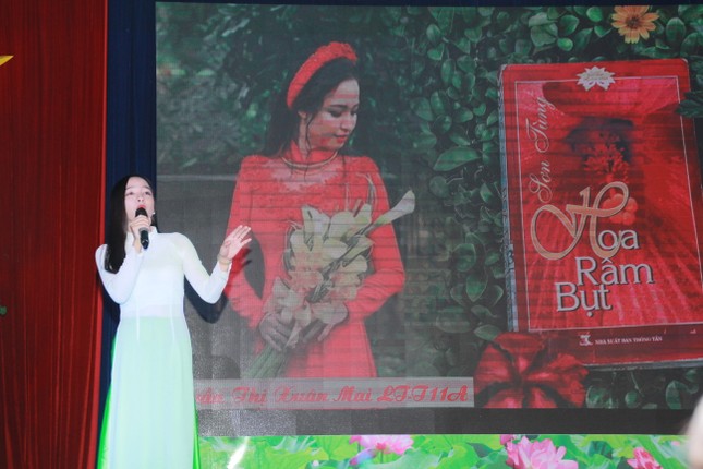 Thí sinh Ngô Anh Tú đoạt quán quân cuộc thi 'Quyển sách tôi yêu' ảnh 2