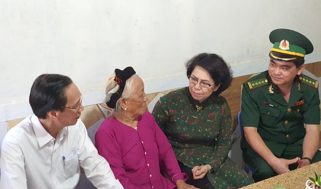 Tuổi trẻ An Giang tri ân anh hùng liệt sỹ ảnh 14