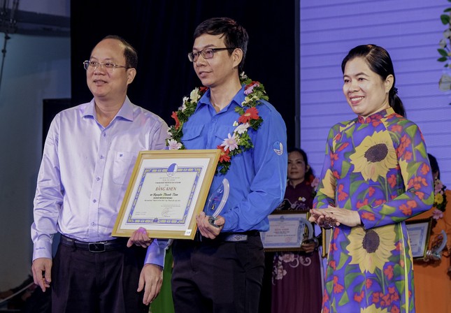 TPHCM tuyên dương 47 gương người con hiếu thảo tiêu biểu ảnh 2
