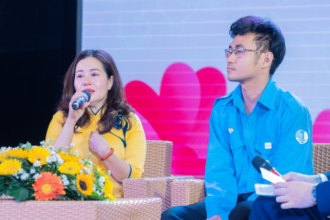 TPHCM tuyên dương 47 gương người con hiếu thảo tiêu biểu ảnh 1