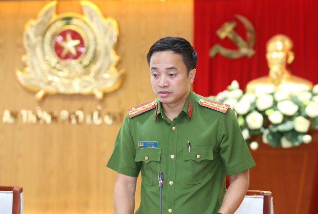 Đoàn viên Công an TPHCM đồng loạt triển khai 'Mỗi ngày làm một việc tốt vì nhân dân' ảnh 4