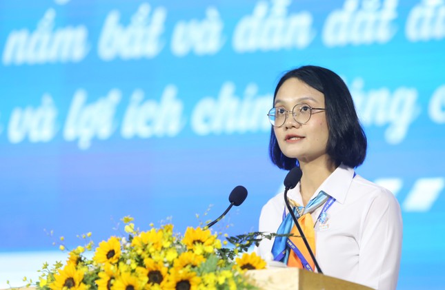 Chị Trần Thu Hà tái đắc cử Chủ tịch Hội Sinh viên TPHCM ảnh 1