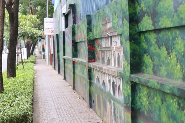 Ngắm con đường bích họa quảng bá nét đẹp Việt Nam vừa ra mắt tại trung tâm TPHCM ảnh 7