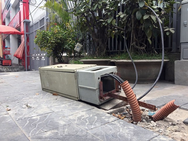 Bẫy 'tử thần' trên tuyến đường nghìn tỷ ở Hà Nội vừa thông xe ảnh 10