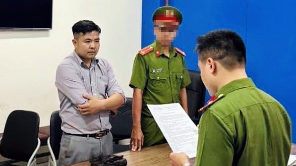 Bắt tạm giam tài xế không chấp hành kiểm tra nồng độ cồn tại Hải Phòng ảnh 1