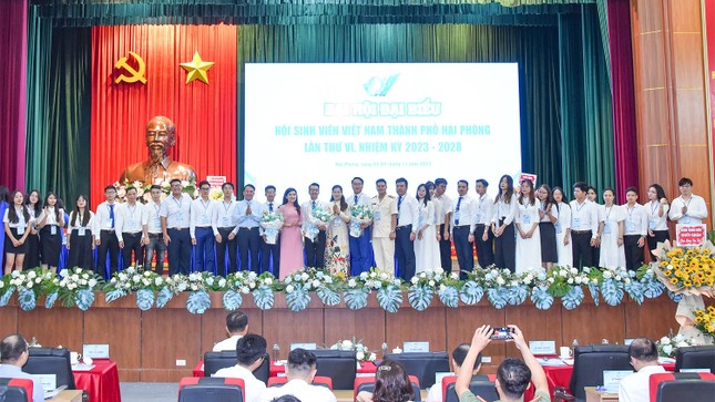 Anh Lê Khắc Nguyên Anh tái đắc cử Chủ tịch Hội Sinh viên Hải Phòng ảnh 1