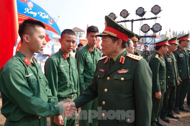 Đặc sắc hội trại của tuổi trẻ Quân đội ảnh 1