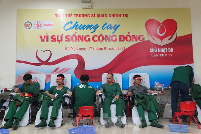 Sĩ quan quân đội tương lai hưởng ứng Chủ nhật Đỏ lần thứ XIII ảnh 4