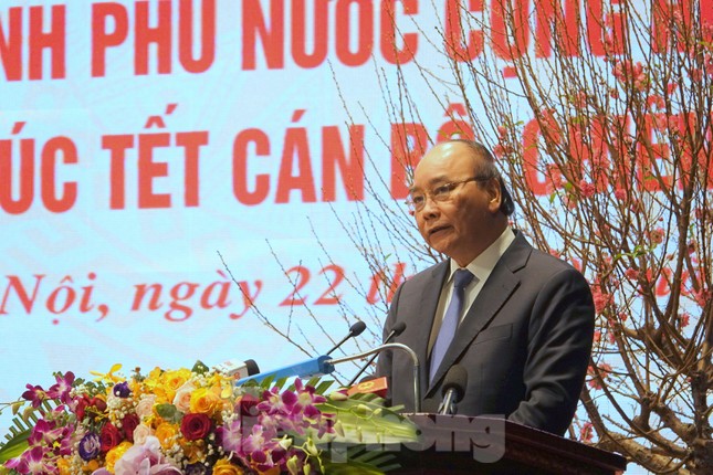 Thủ tướng: Chúng ta ngồi đây nhưng biết bao đồng chí đang chịu rét mướt, khó khăn ảnh 3