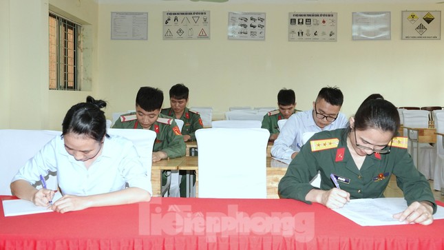 Kiểm tra công tác phổ biến, giáo dục pháp luật cho thanh niên quân đội ảnh 8
