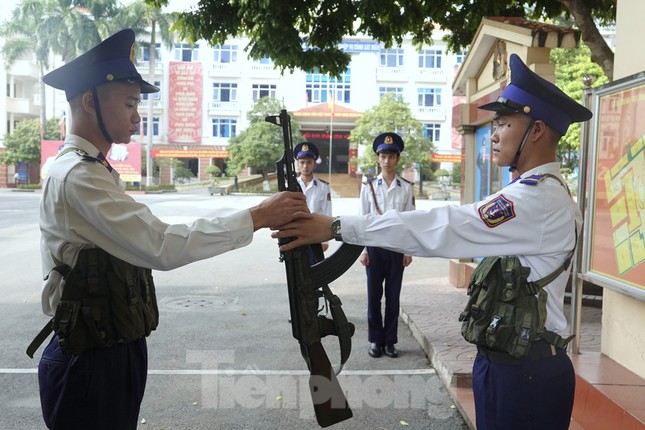 Kiểm tra công tác phổ biến, giáo dục pháp luật cho thanh niên quân đội ảnh 1