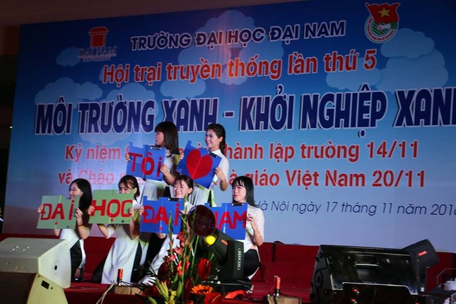 Đại học Đại Nam tưng bừng ngày hội tri ân nhà giáo ảnh 7