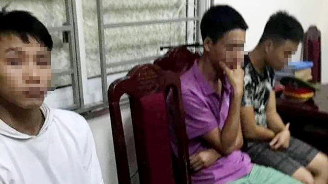 Khoanh vùng, hé lộ nhiều nghi can đốt pháo làm loạn sân Hàng Đẫy ảnh 1