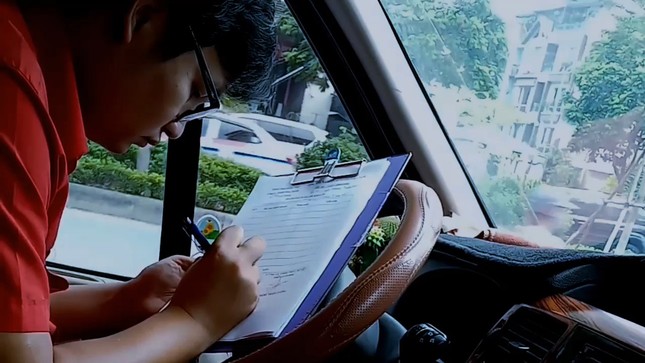 Theo chân những chiếc xe ‘vua’: Bát nháo các ‘tập đoàn’ xe Limousine ảnh 5