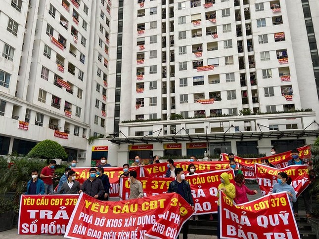 Lộ lý do nhiều chủ đầu tư chung cư Hà Nội 'treo' sổ hồng của cư dân ảnh 2