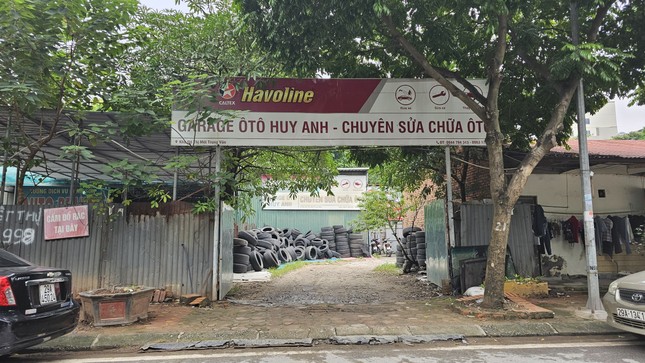 Chủ KĐT mới Trung Văn lo xây nhà bán, đất bãi xe và cây xanh quây tôn nhiều năm ảnh 4