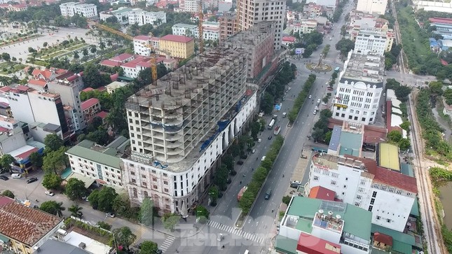 Nhà mặt phố rao bán khắp nơi, môi giới làm trò thổi giá chung cư ảnh 7