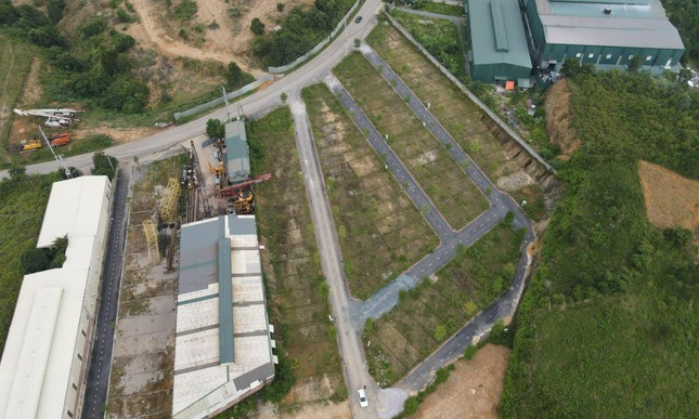 Luật kinh doanh bất động sản mới: Siết phân lô, bán nền ảnh 2