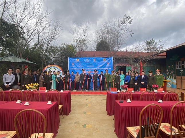 Hơn 700 học sinh vùng cao được phổ biến pháp luật về tệ nạn ma túy ảnh 7