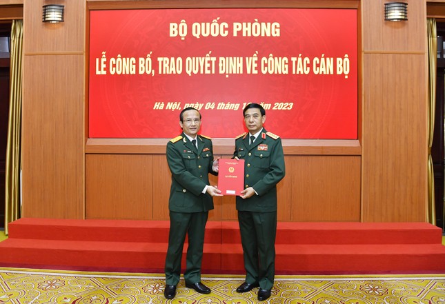 Triển khai quyết định của Bộ Quốc phòng về công tác cán bộ ảnh 1
