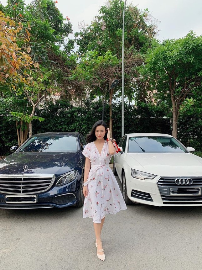 Midu kể khổ vì sở hữu đến 2 ‘xế hộp’ tiền tỷ ảnh 1