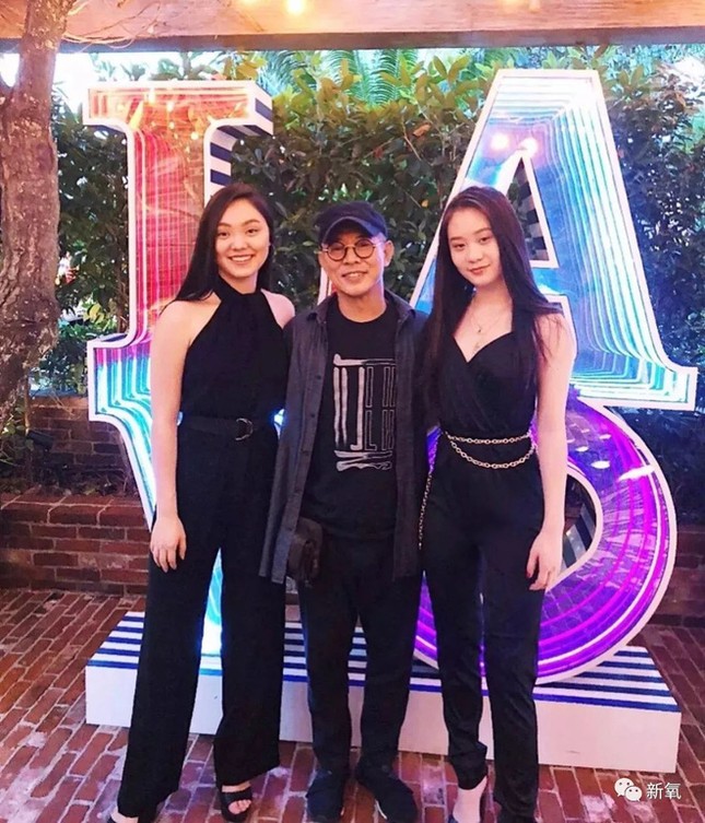 Mối tình giai thoại giữa ‘vua sòng bài’ Macau và bà xã Lý Liên Kiệt ảnh 7