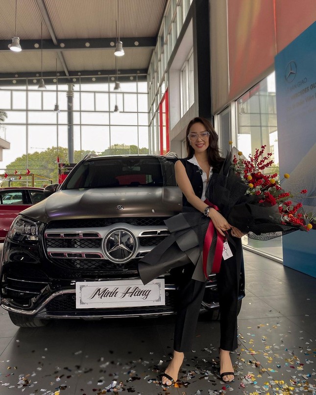 Minh Hằng bất ngờ lên báo Trung, còn được gọi là ‘nữ thần’ ảnh 3