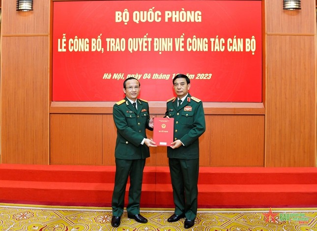 Bản tin 8H: Bộ Quốc phòng bổ nhiệm Giám đốc Bệnh viện Trung ương Quân đội 108 ảnh 1