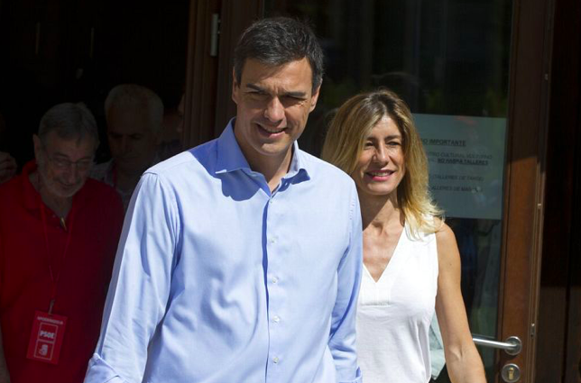 Thủ tướng Tây Ban Nha có thể sắp từ chức vì vợ ảnh 1