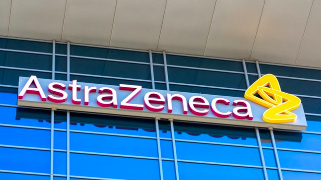 AstraZeneca lần đầu thừa nhận vắc xin COVID-19 gây đông máu ảnh 1