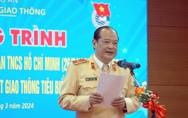 Tuyên dương 61 'Gương thanh niên CSGT tiêu biểu' ảnh 12