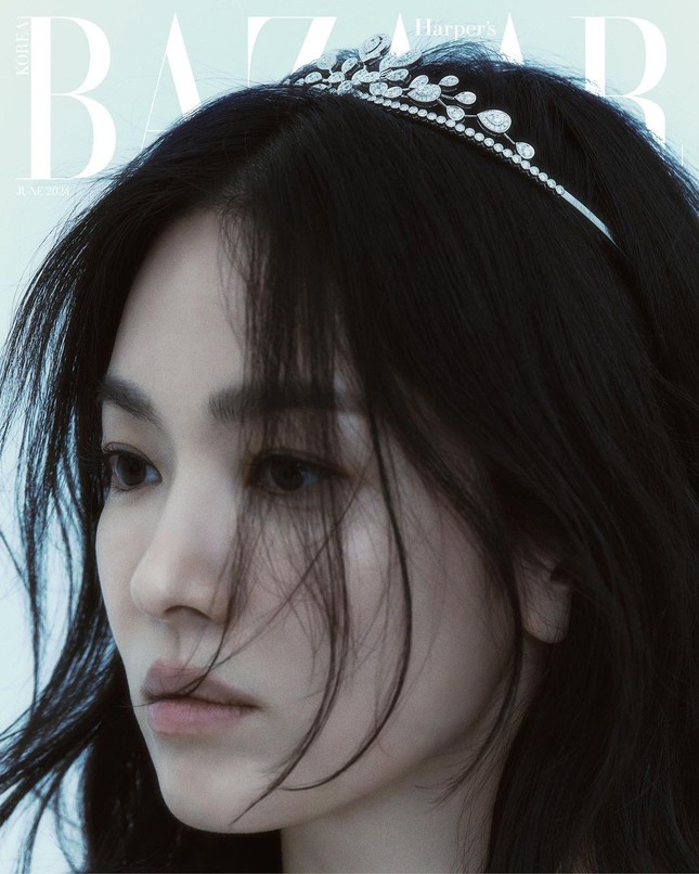 Song Hye Kyo: 'Tôi không áp lực vì già đi' ảnh 4