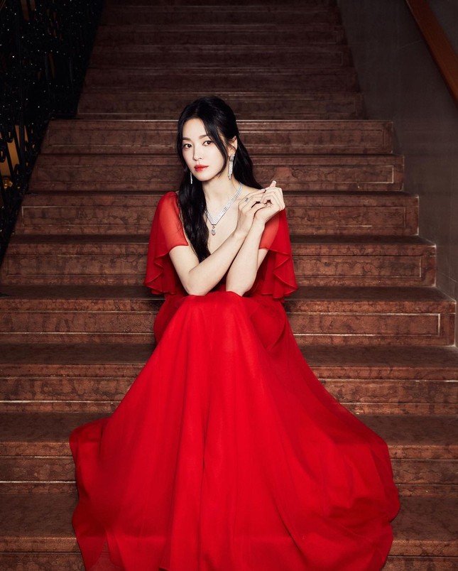 Diện mạo mới của Song Hye Kyo ảnh 4
