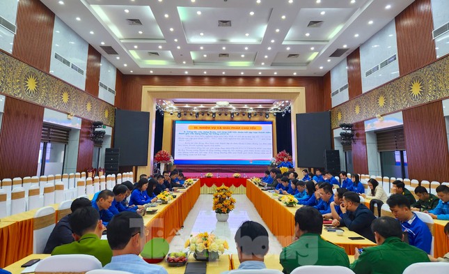 Tuổi trẻ Nghệ An học tập, quán triệt Nghị quyết 39 về xây dựng và phát triển tỉnh ảnh 1