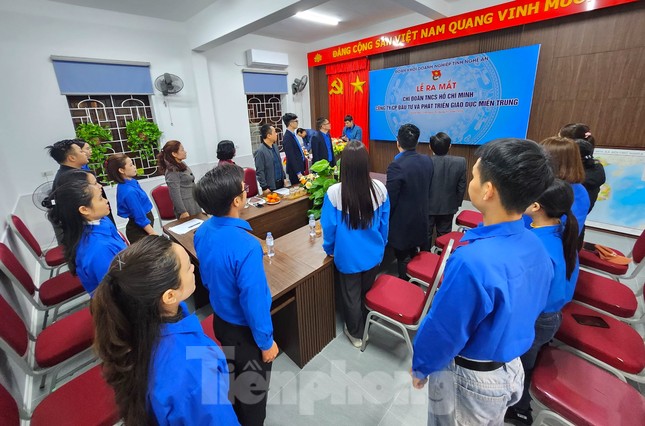 Đổi rác lấy cây - Đổi giấy lấy sách ảnh 1