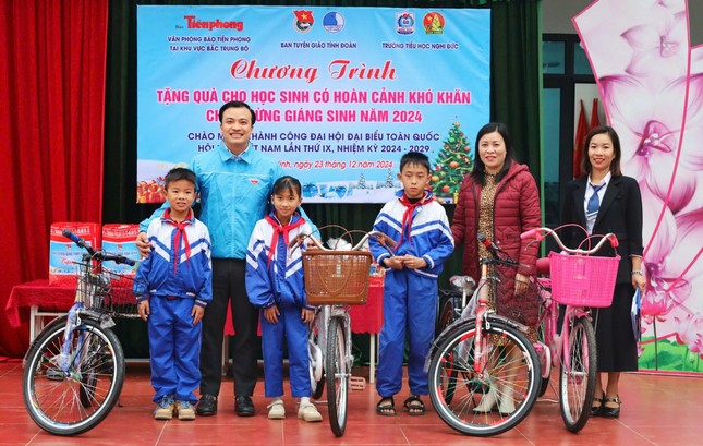 'Giáng sinh cho em' lan tỏa yêu thương ảnh 2