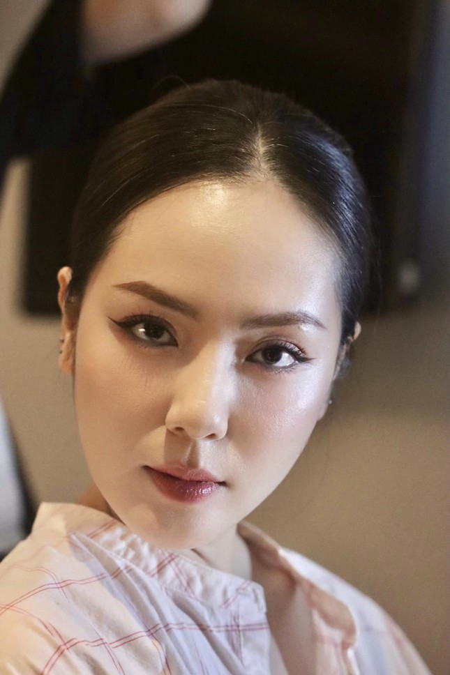 Ca sĩ Phương Linh xin lỗi Văn Mai Hương ảnh 2