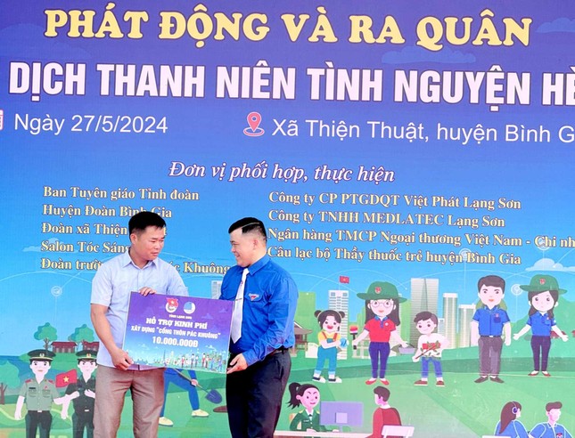 Tuổi trẻ Lạng Sơn sôi nổi ra quân Thanh niên tình nguyện hè 2024 ảnh 2